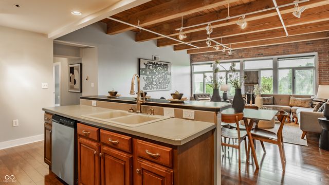430 N Park Avenue 504, Indianapolis, IN 46202