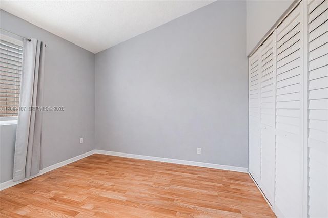 6255 Kendale Lakes Circle 218, Miami, FL 33183