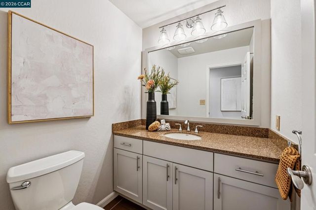 720 Graham Ct, Danville, CA 94526