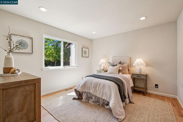 720 Graham Ct, Danville, CA 94526