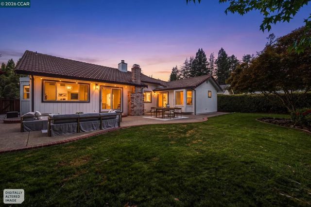 720 Graham Ct, Danville, CA 94526