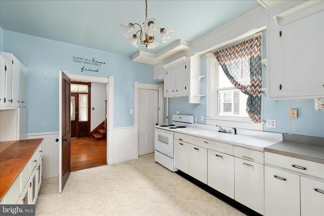 3362 S MAIN ST, Toms Brook, VA 22660