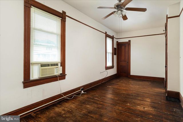 3362 S MAIN ST, Toms Brook, VA 22660