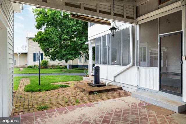 3362 S MAIN ST, Toms Brook, VA 22660