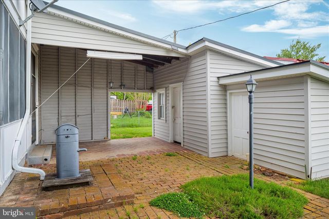 3362 S MAIN ST, Toms Brook, VA 22660