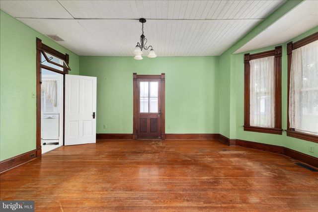 3362 S MAIN ST, Toms Brook, VA 22660