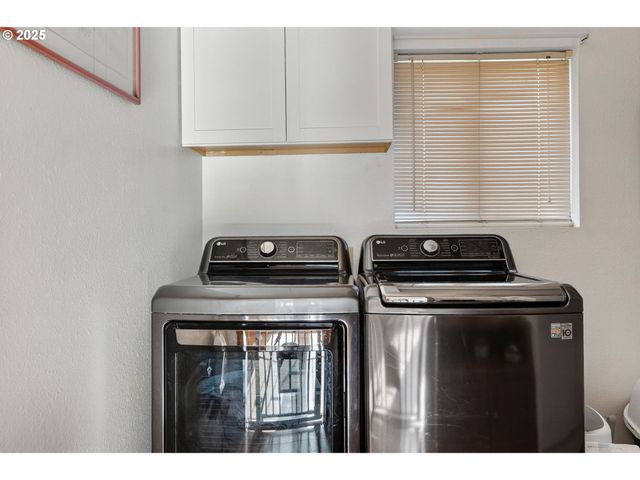 206 Se 220TH Ave, Gresham, OR 97030