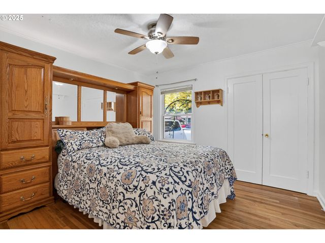 206 Se 220TH Ave, Gresham, OR 97030