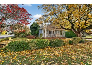 206 Se 220TH Ave, Gresham, OR 97030