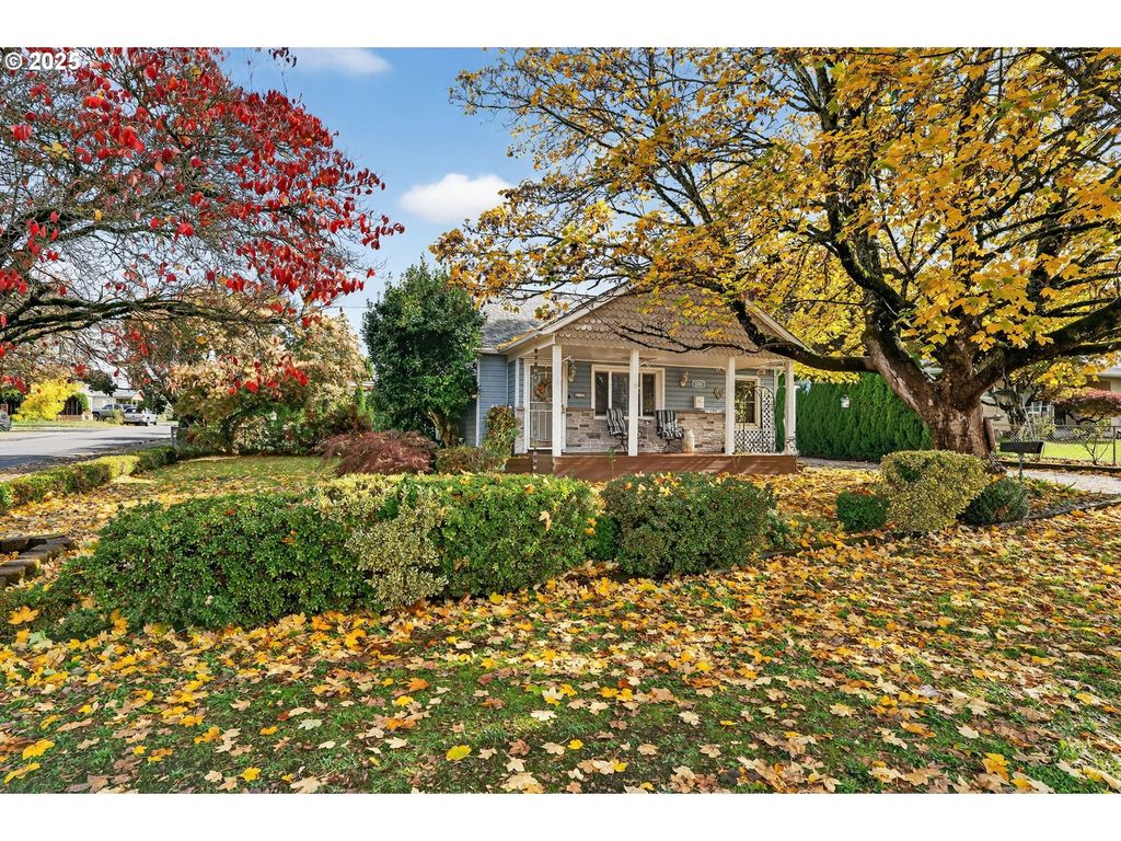 206 Se 220TH Ave, Gresham, OR 97030