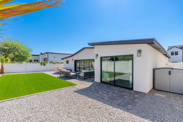 4464 E CAMPBELL Avenue, Phoenix, AZ 85018