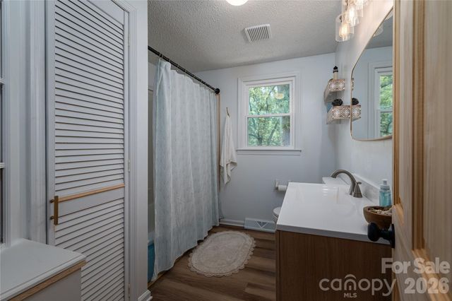 220 Lackey Street, Kings Mountain, NC 28086