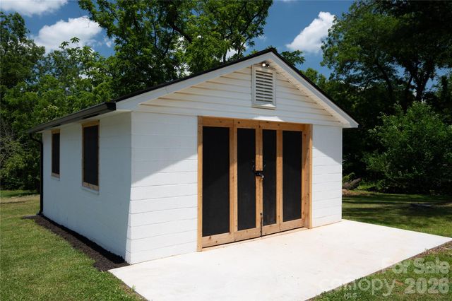 220 Lackey Street, Kings Mountain, NC 28086