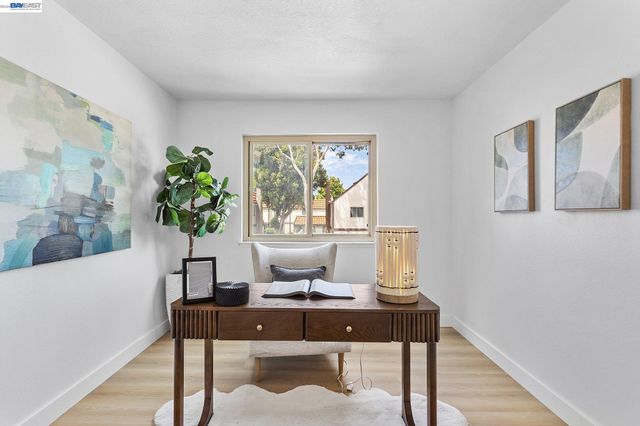 14715 Doolittle Dr, San Leandro, CA 94577