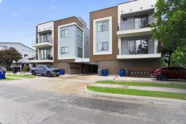 2222 Moser Avenue 113, Dallas, TX 75206