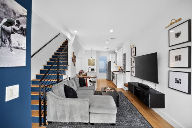 2222 Moser Avenue 113, Dallas, TX 75206