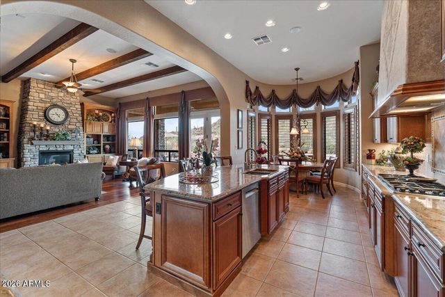 8122 E VISTA CANYON Street, Mesa, AZ 85207