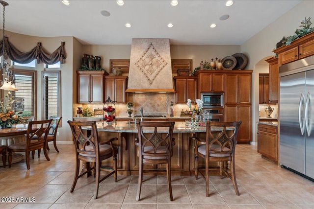 8122 E VISTA CANYON Street, Mesa, AZ 85207