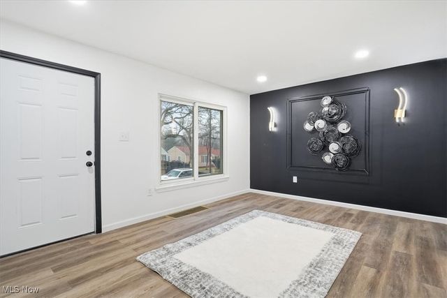 1307 Orlando Avenue, Akron, OH 44320