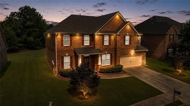 3256 Alhambra Circle, Hampton, GA 30228