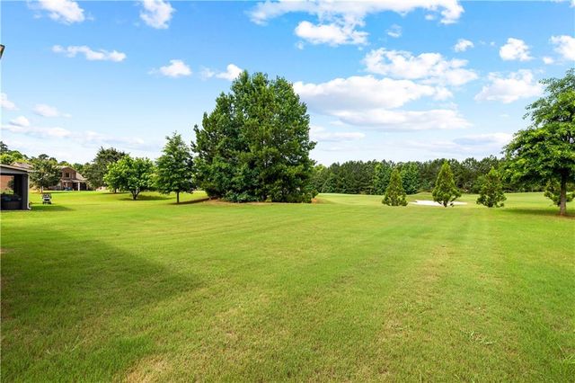 3256 Alhambra Circle, Hampton, GA 30228
