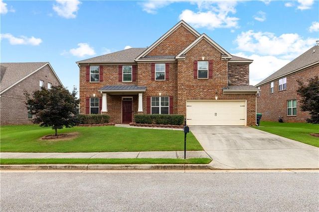 3256 Alhambra Circle, Hampton, GA 30228
