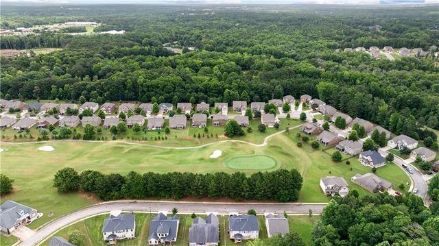 3256 Alhambra Circle, Hampton, GA 30228