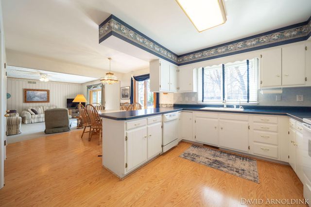 3592 Tibet Avenue, Kalamazoo City, MI 49004