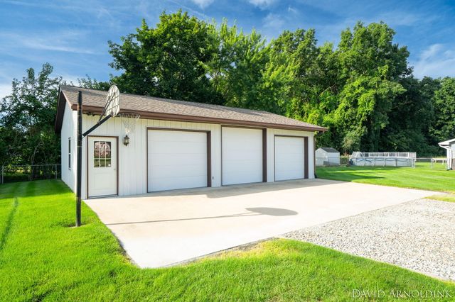 3592 Tibet Avenue, Kalamazoo City, MI 49004