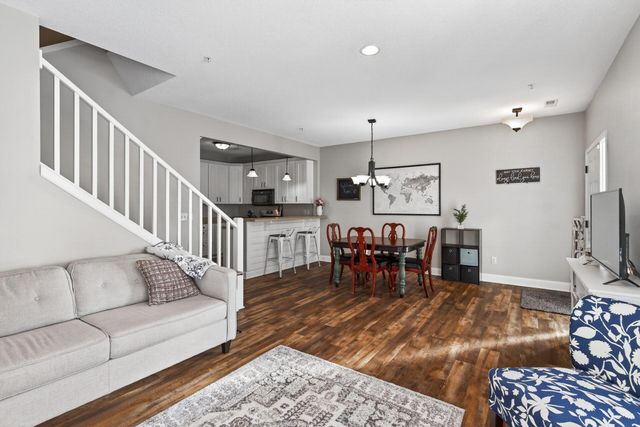 7769 Madelyn Creek Drive, Victoria, MN 55386