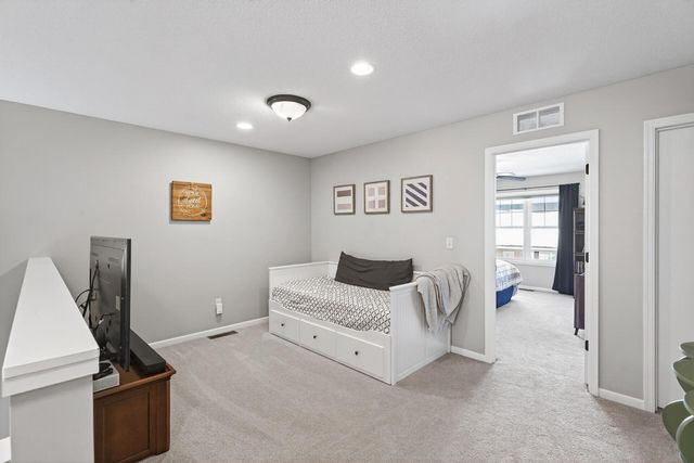 7769 Madelyn Creek Drive, Victoria, MN 55386