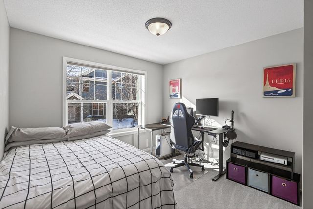 7769 Madelyn Creek Drive, Victoria, MN 55386