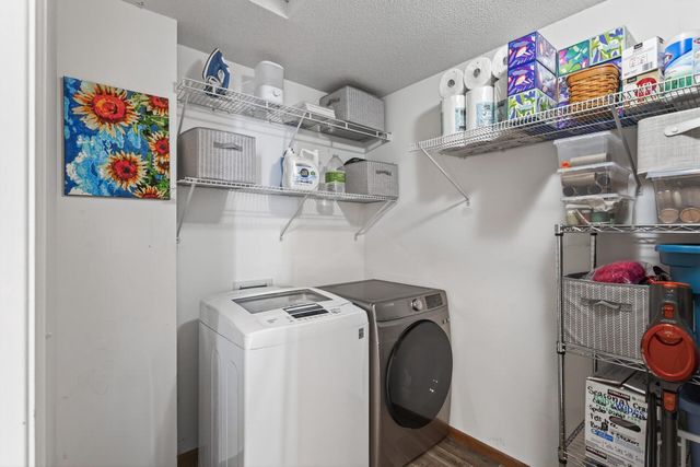 7769 Madelyn Creek Drive, Victoria, MN 55386