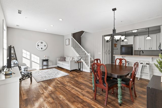 7769 Madelyn Creek Drive, Victoria, MN 55386