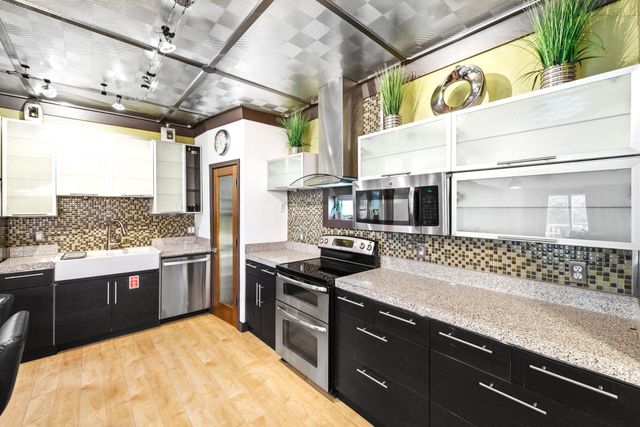 1301 S 1st ST 1 & 2, Austin, TX 78704