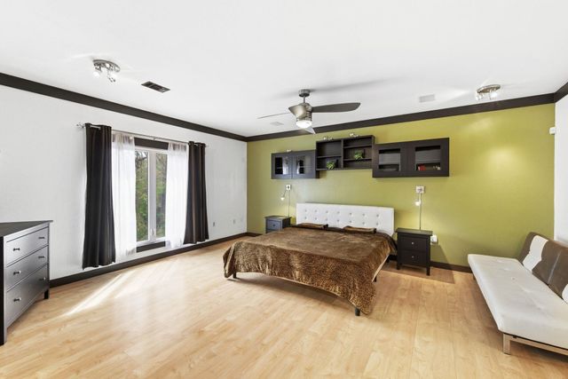 1301 S 1st ST 1 & 2, Austin, TX 78704