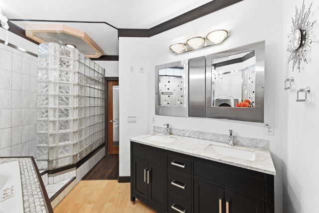 1301 S 1st ST 1 & 2, Austin, TX 78704