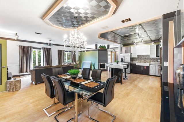 1301 S 1st ST 1 & 2, Austin, TX 78704