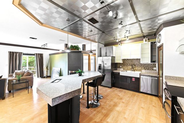 1301 S 1st ST 1 & 2, Austin, TX 78704