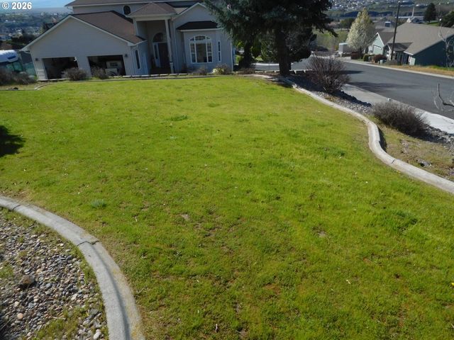 730 Nw 23RD St, Pendleton, OR 97801
