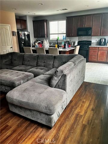 18394 Damiana, San Bernardino, CA 92407