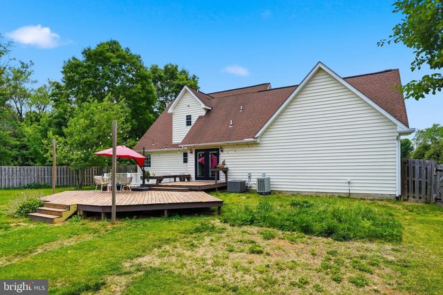 18479 COLONIAL DR, Culpeper, VA 22701