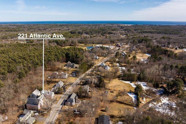 221 Atlantic Avenue, North Hampton, NH 03862