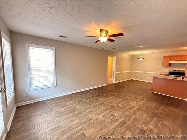 4029 Professional Drive 14, Hope Mills, NC 28348