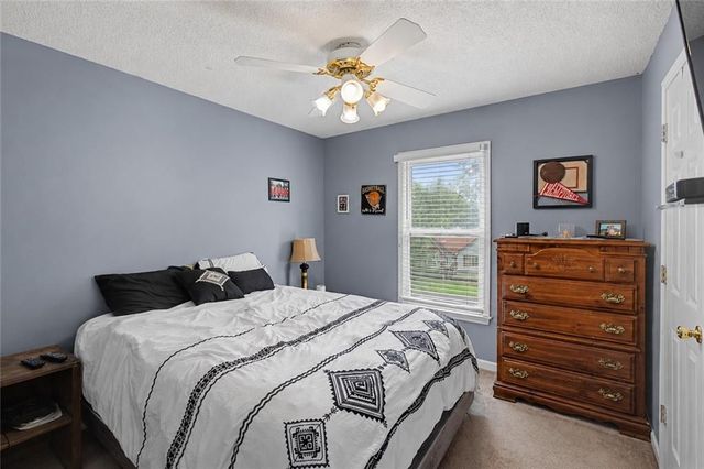 32 Country Meadow Way NW, Cartersville, GA 30121