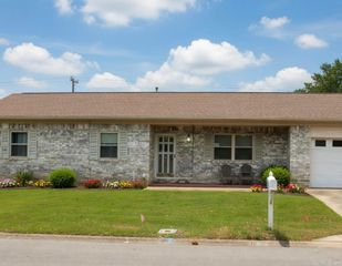 50 Sherwood Loop, Searcy, AR 72143