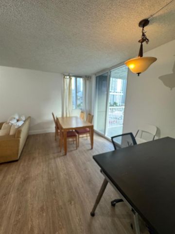 850 N Miami Ave 703, Miami, FL 33136