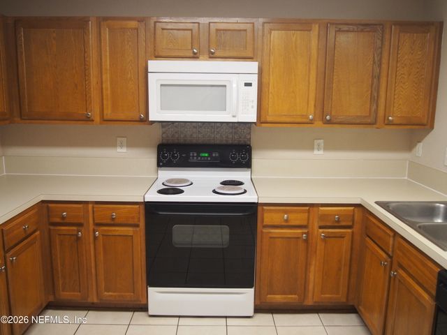 7920 MERRILL Road 1716, Jacksonville, FL 32277
