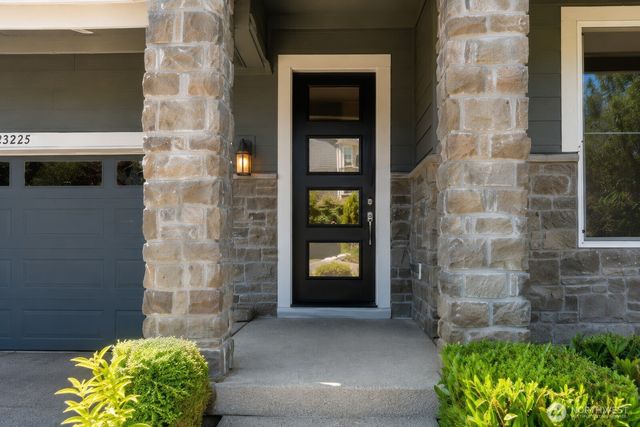 23225 SE 50th Street, Issaquah, WA 98029