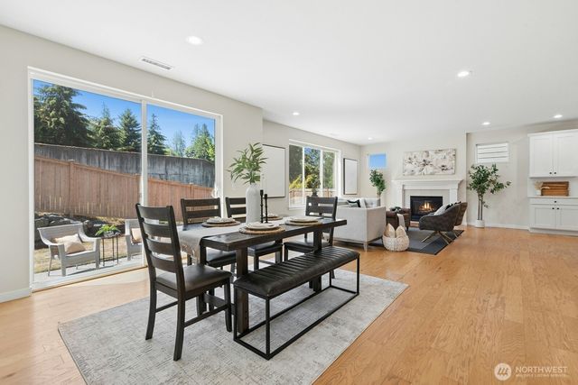 23225 SE 50th Street, Issaquah, WA 98029